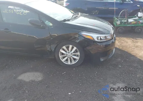 2017 Kia Forte Lx из США, поврежденный, VIN 3KPFK4A72HE151772